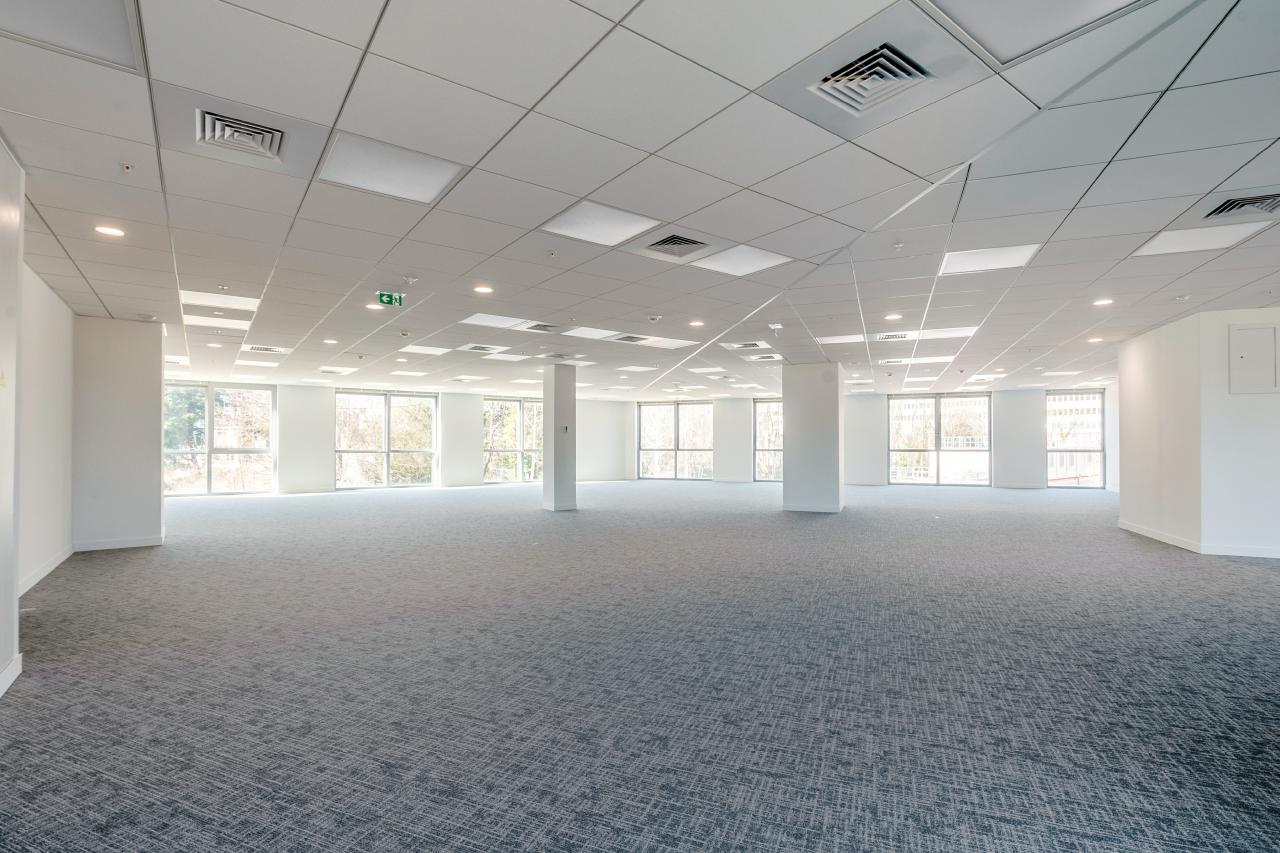 Bureau Massy 441m² Location bureau Massy Essonne OLBUR2419066 0